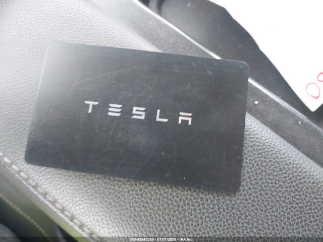 2023 TESLA MODEL Y 7SAYGDEEXPF630116 Photo 10