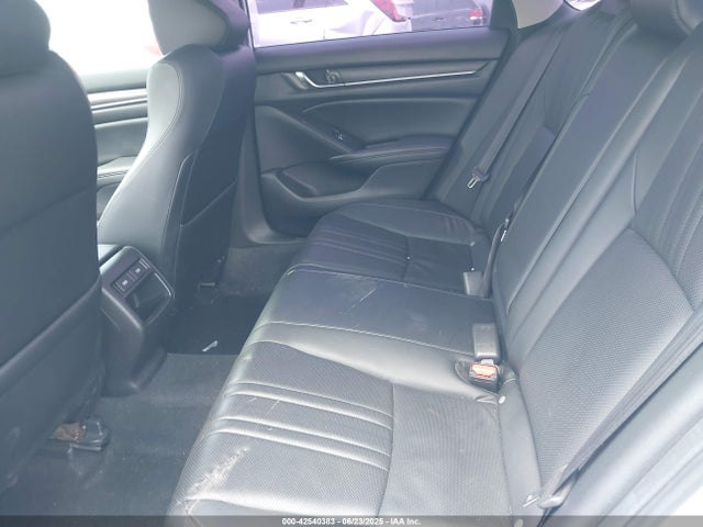 1HGCV1F42NA004889 Honda l15be