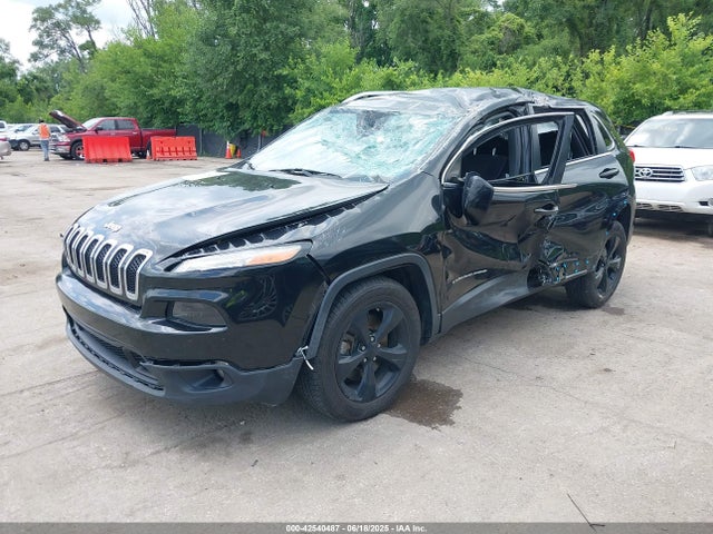 1C4PJLCB2FW781037 Jeep 2015