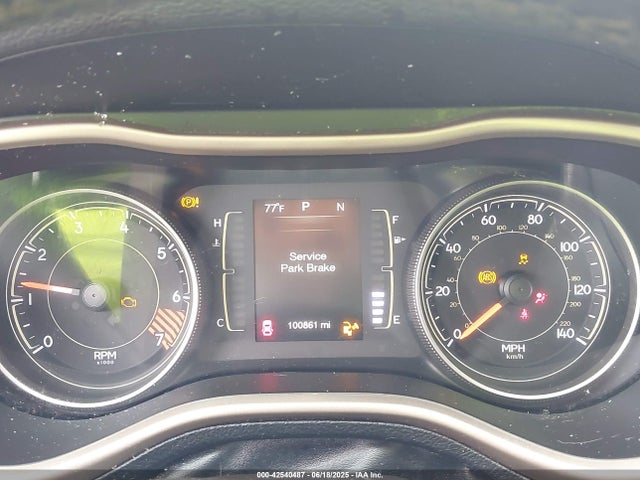 1C4PJLCB2FW781037 Jeep 2015