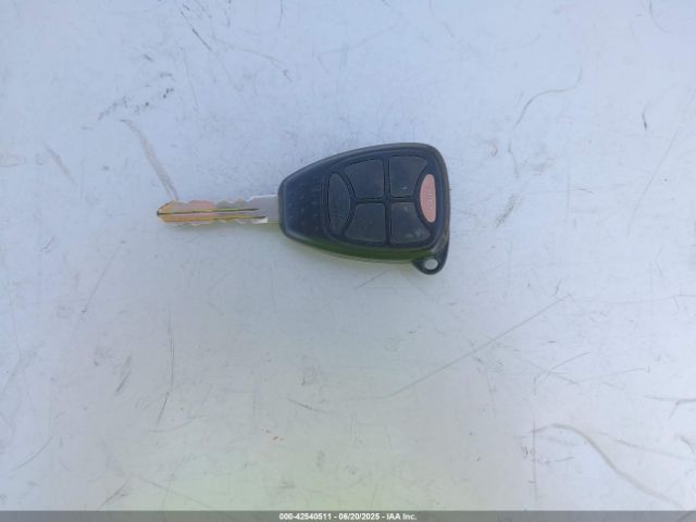 2004 CHRYSLER TOWN & COUNTRY 2C4GP54L24R556883 Photo 10