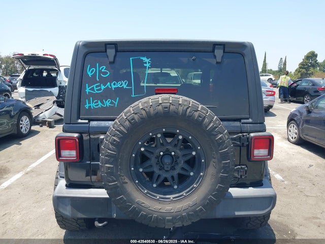 1C4GJXAN4LW137992 Jeep Wrangler