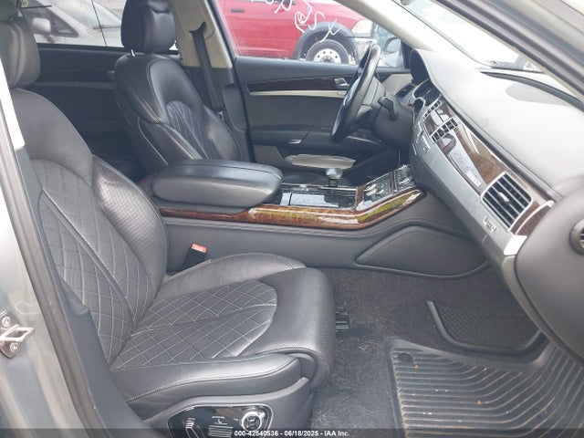 2012 AUDI A8 WAUAVAFDXCN005748 Photo 4