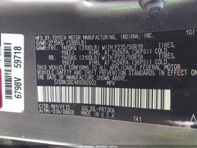 2011 TOYOTA SIENNA 5TDXK3DC4BS092602 Photo 8
