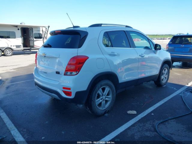2020 CHEVROLET TRAX 3GNCJPSB0LL252086 Photo 3