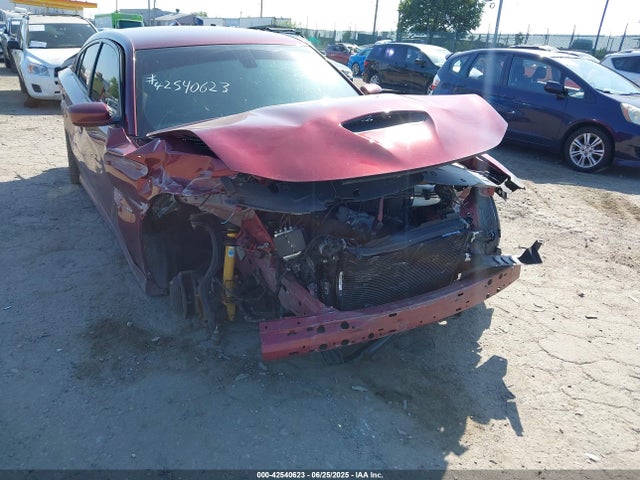 2C3CDXGJ4KH700485 Dodge Charger