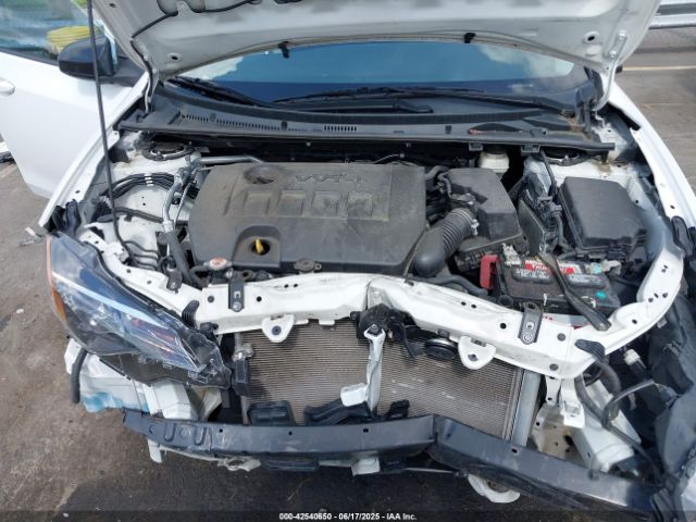 2018 TOYOTA COROLLA 5YFBURHE2JP830200 Photo 9