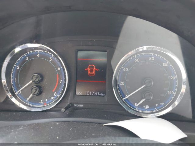 2018 TOYOTA COROLLA 5YFBURHE2JP830200 Photo 6