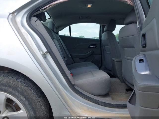 Chevrolet lkw 2014 1G11A5SL9EF292864 Image 8