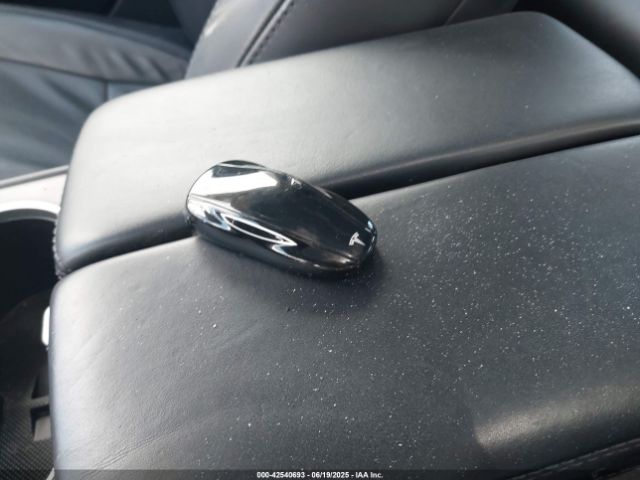 2017 TESLA MODEL S 5YJSA1E45HF189006 Photo 10