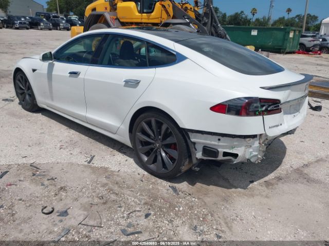 2017 TESLA MODEL S 5YJSA1E45HF189006 Photo 2