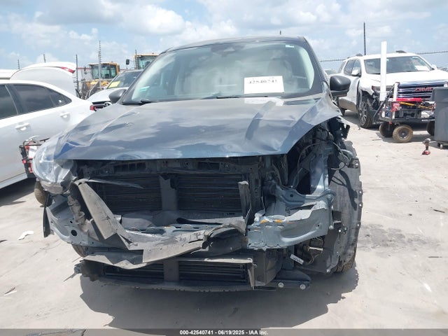 1FMCU0G6XNUB81440 Ford dragon di tc