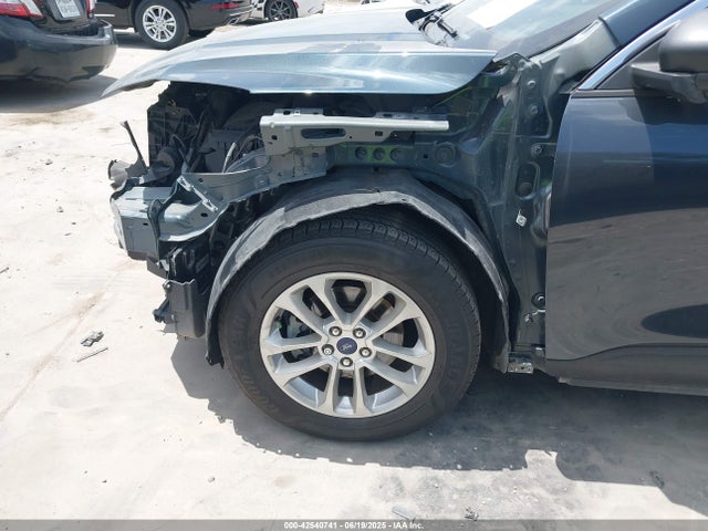 1FMCU0G6XNUB81440 Ford dragon di tc