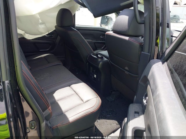 Nissan Titan 2024 1N6AA1ED7RN105098 Image 8