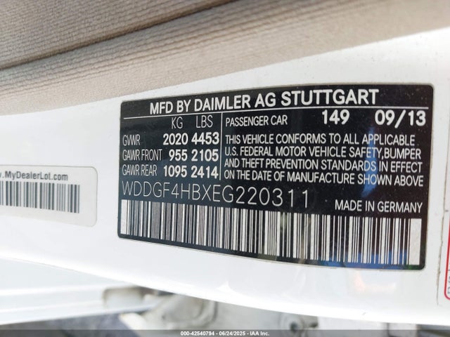 WDDGF4HBXEG220311 Mercedes-Benz C-Class