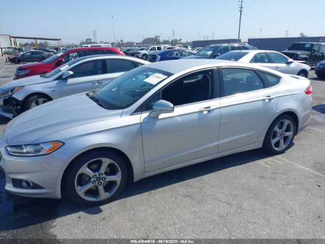 3FA6P0HD7GR124182 Ford FUSION SE