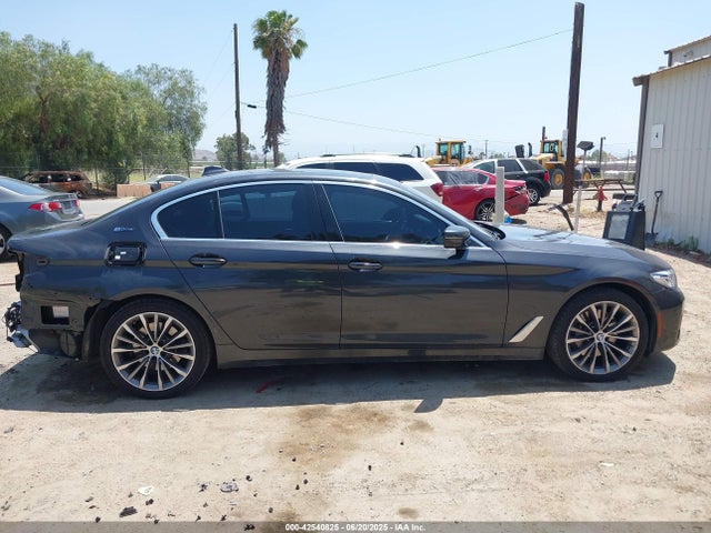 WBA13AG03MCF17157 BMW 2021