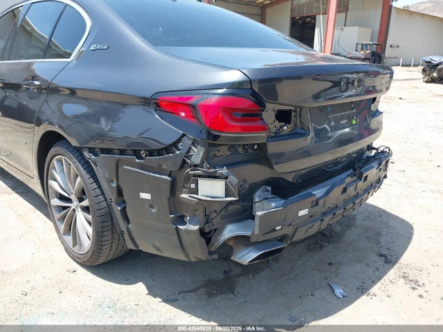 WBA13AG03MCF17157 BMW 2021