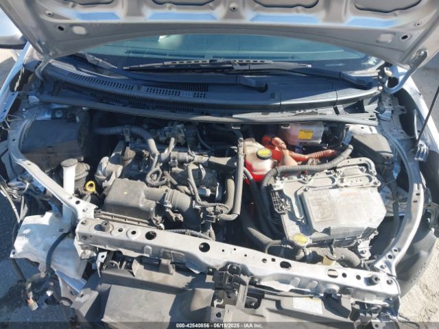 JTDKDTB31E1573044 Toyota 1nz-fxe+1lm