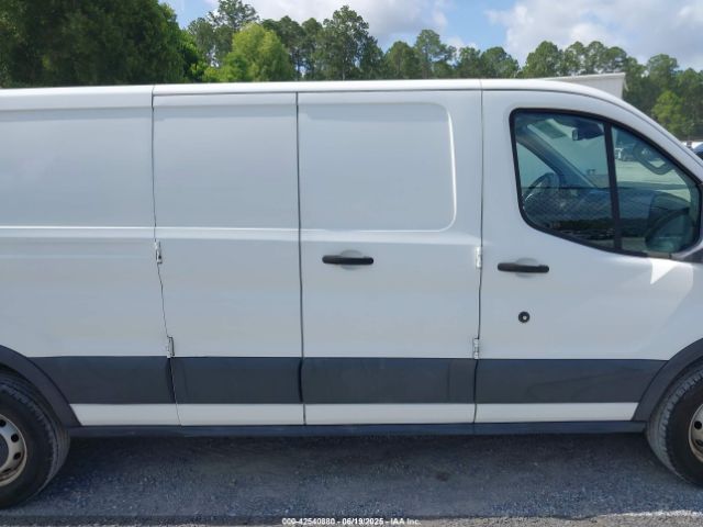1FTYR2ZM2HKA21541 Ford Transit