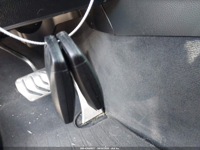 WBA8B9G33HNU53879 BMW 330I