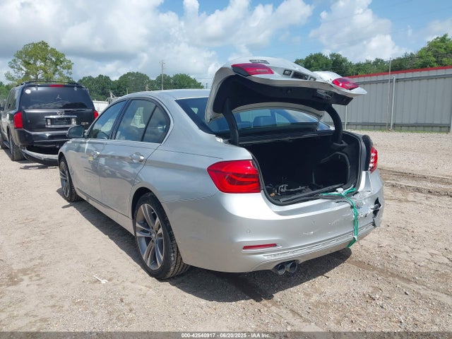 WBA8B9G33HNU53879 BMW 330I