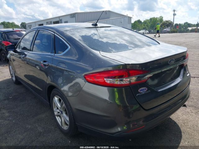 2018 FORD FUSION 3FA6P0HD6JR126562 Photo 2