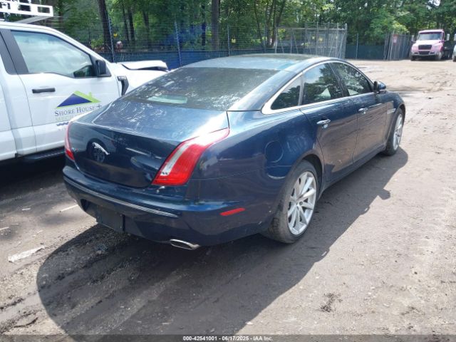 2011 JAGUAR XJ SAJWA1CBXBLV04536 Photo 3