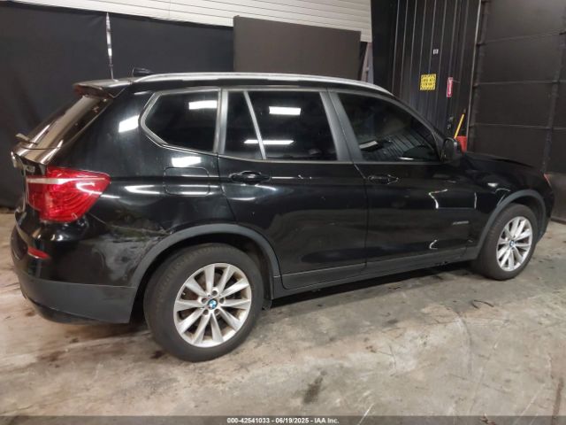 2014 BMW X3 5UXWX9C55E0D18271 Photo 3
