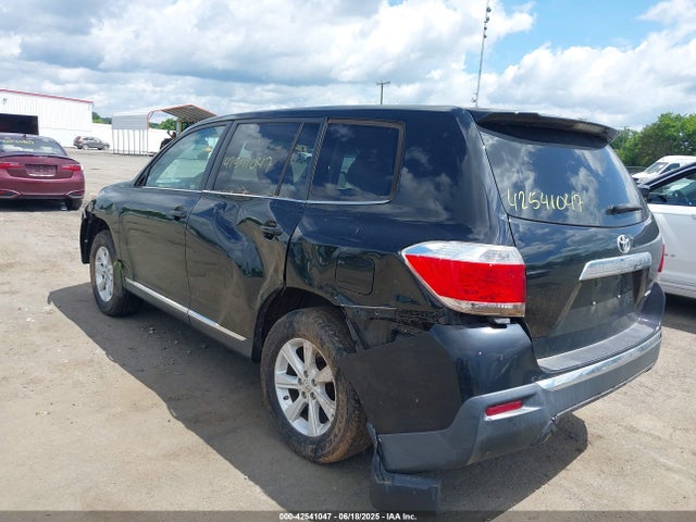 2013 TOYOTA HIGHLANDER 5TDBK3EH8DS178552 Photo 2