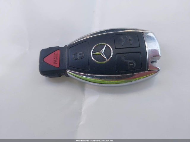 42541173 :رقم المزاد ، WDDGF81X48F079128 vin ، 2008 Mercedes-benz C 300 Luxury 4matic/sport 4matic مزاد بيع