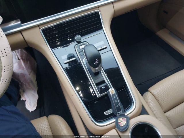 2017 PORSCHE PANAMERA WP0AA2A72HL101639 Photo 10
