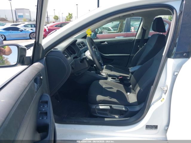 3VW267AJ6GM324839 Volkswagen Jetta