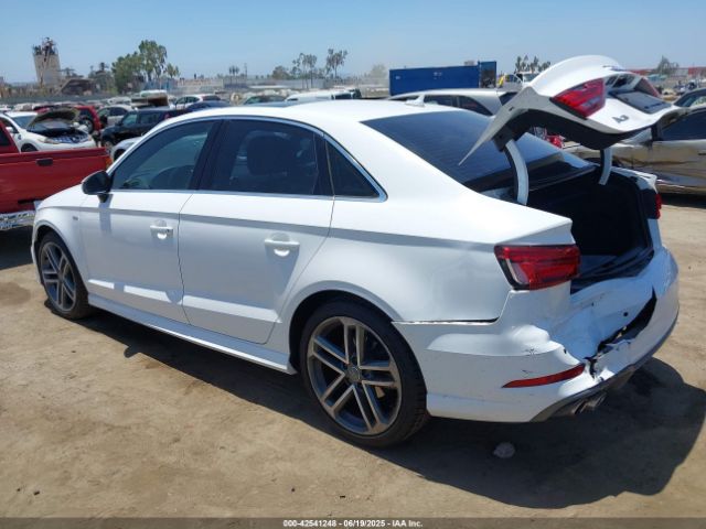 2018 AUDI A3 WAUGUGFF6J1034427 Photo 2