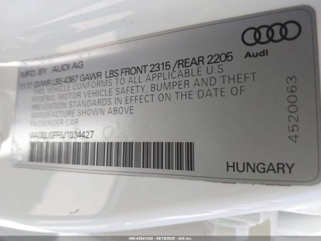 2018 AUDI A3 WAUGUGFF6J1034427 Photo 8