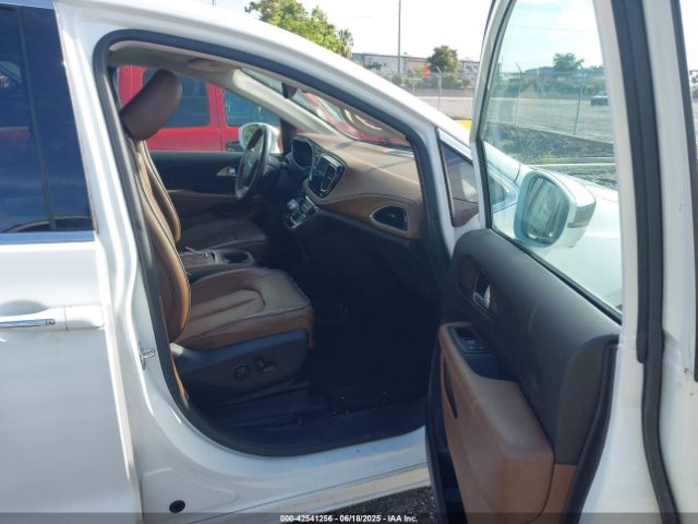 2017 CHRYSLER PACIFICA 2C4RC1GG0HR505044 Photo 4