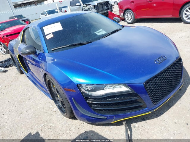 2012 AUDI R8 WUAENAFG2CN000688