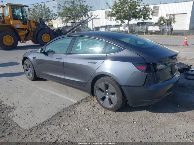 2023 TESLA MODEL 3 5YJ3E1EA3PF463915 Photo 2