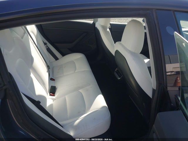 2023 TESLA MODEL 3 5YJ3E1EA3PF463915 Photo 7