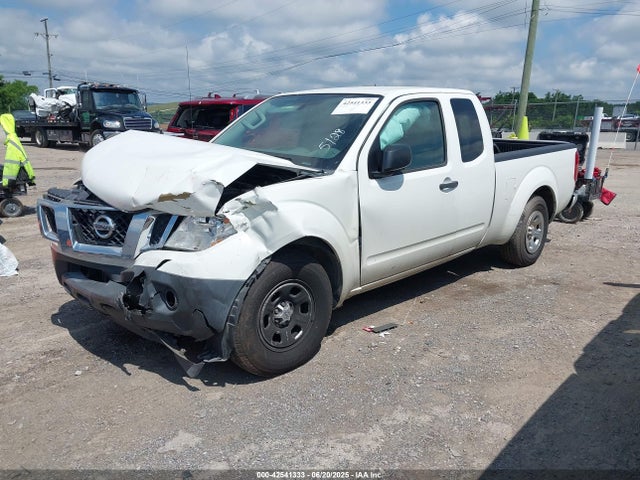 Nissan 2018 2018 1N6BD0CT2JN734286 Image 2