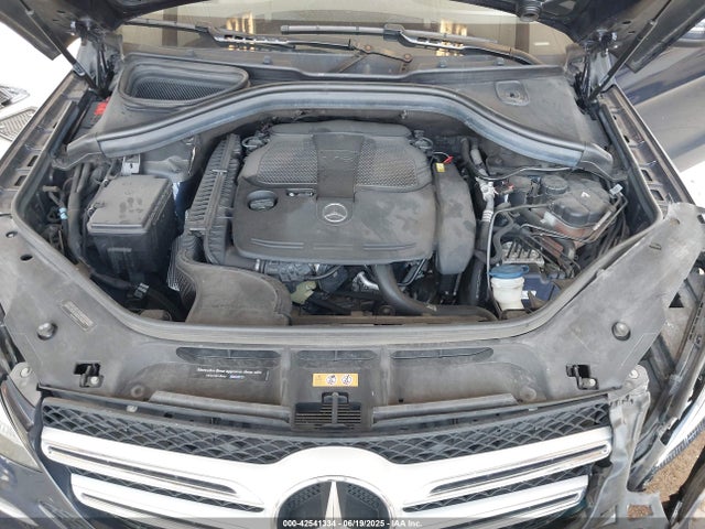 4JGDA5HB2HA945373 Mercedes-Benz m276