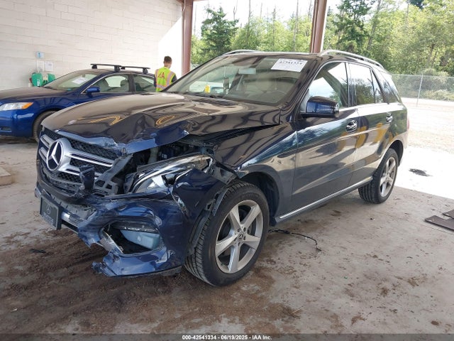 4JGDA5HB2HA945373 Mercedes-Benz m276