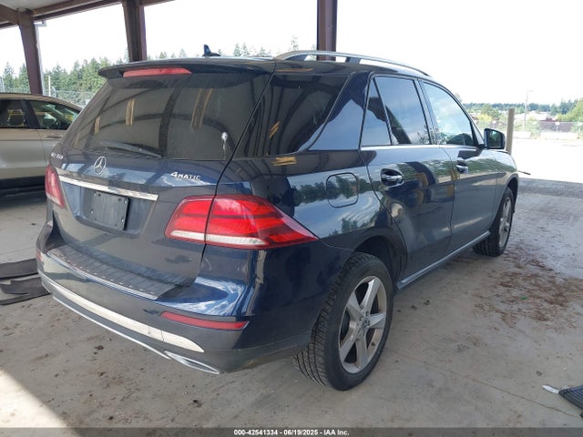 4JGDA5HB2HA945373 Mercedes-Benz m276