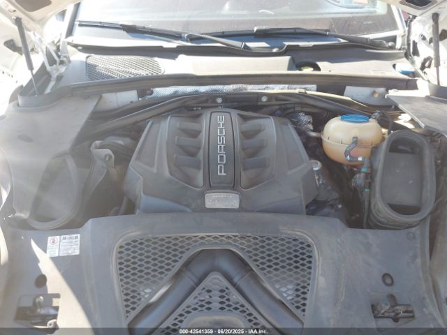 2015 PORSCHE MACAN WP1AB2A56FLB59518 Photo 9
