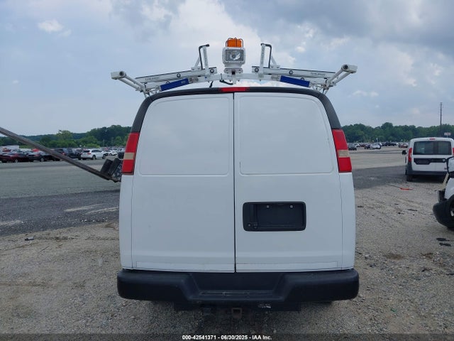 Chevrolet l20 2015 1GCWGFCF4F1157834 Image 16