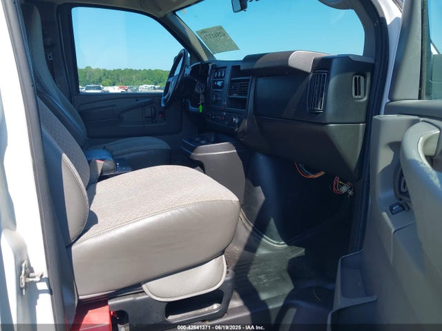 Chevrolet l20 2015 1GCWGFCF4F1157834 Image 5