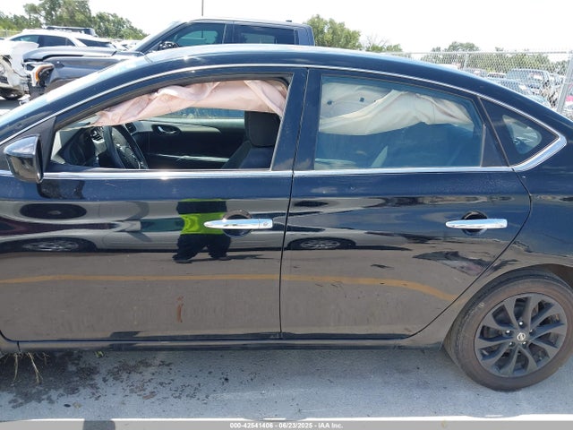 Nissan 2018 2018 3N1AB7AP1JY331974 Image 14