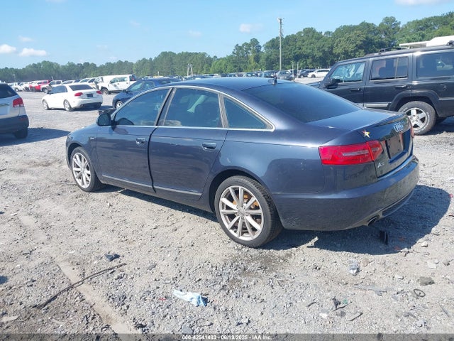 2011 AUDI A6 WAUKGAFB2BN008817 Photo 2