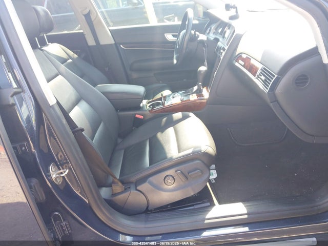 2011 AUDI A6 WAUKGAFB2BN008817 Photo 4