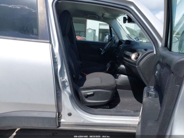 ZACCJABB6HPG33008 Jeep 2017